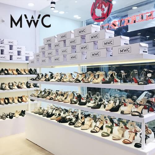 Xuất xứ thương hiệu giày MWC